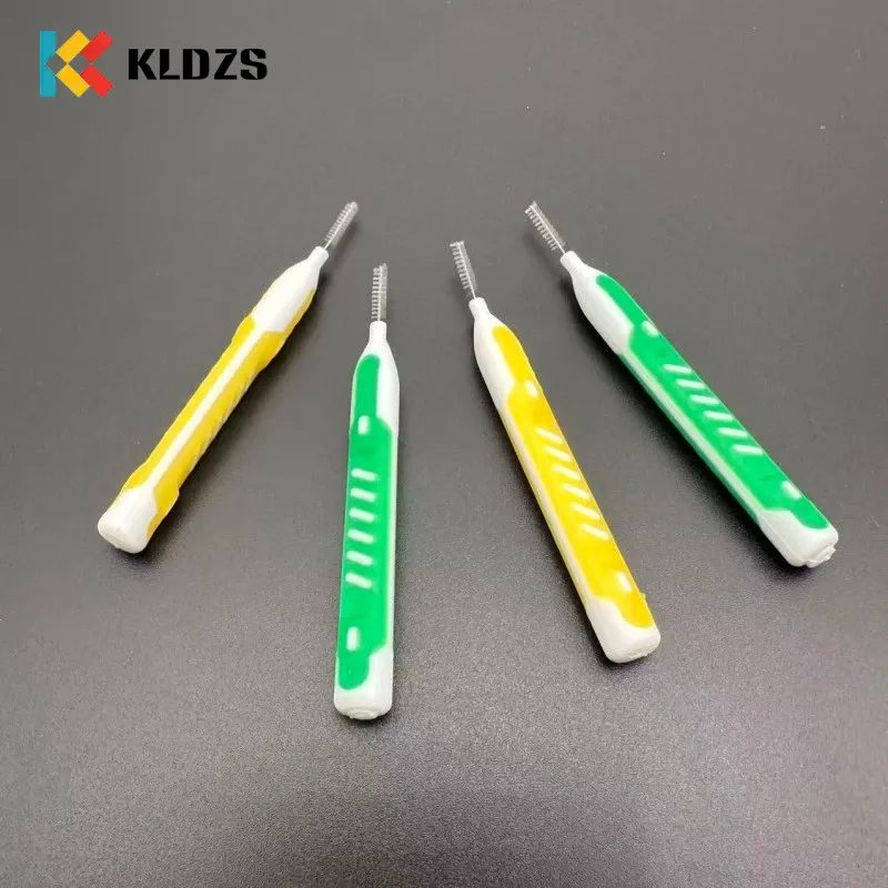 How Does an Overmolded Type I Interdental Brush Improve Everyday Oral Care?