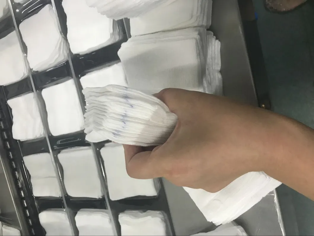 Cotton Absorbent Dressing Gauze Material Sponge Pad Swab Factory Manufacturing