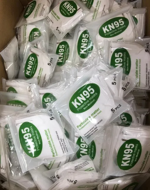 Kn 95 Mask/Mascara Mask/Opoger Mask / Schutzen /Chirurgische Maske/ Einmalige Gesichts Maskendoor to Door Delivery to EUR& Offer Chartered Airplane