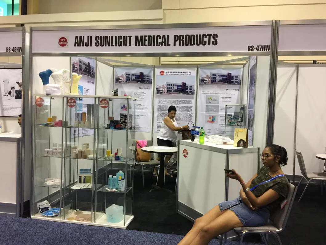 Reusable Medical Pulmonary Function Breathing Function Trainer Vital Capacity Spirometer